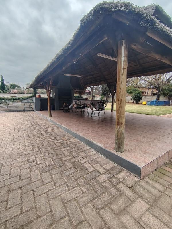 5 Bedroom Property for Sale in Sasolburg Ext 4 Free State